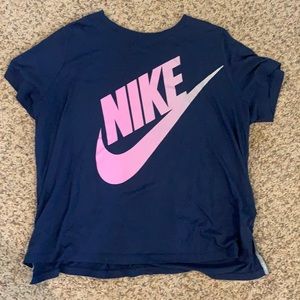 Nike navy blue top